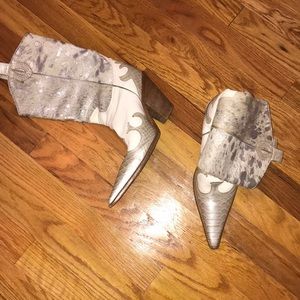 Cowboy girl good condition cowboy shoes